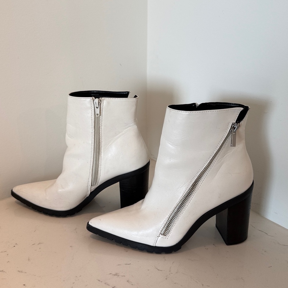 Charles by Charles David White Ankel boots high Block heels